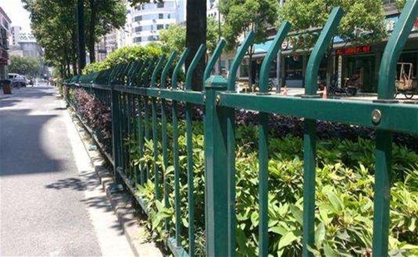 绿化铁艺栏杆